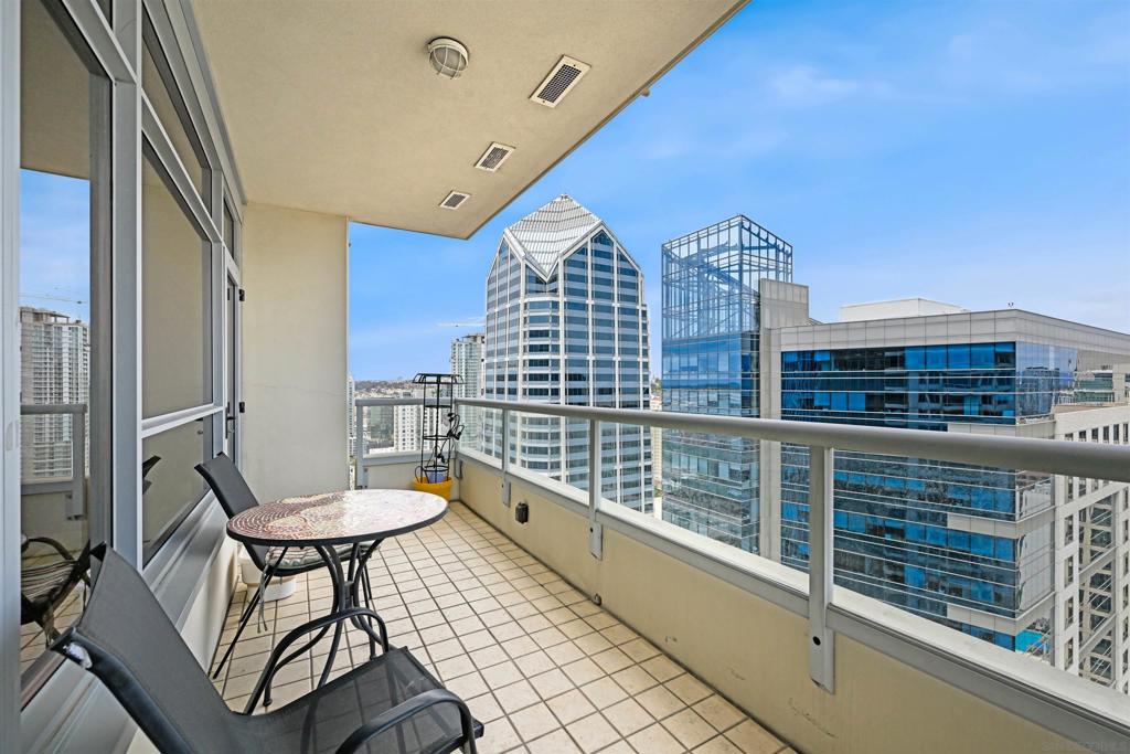 700 E Street - photo 19