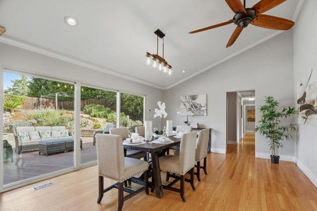 12387 Stonebrook Drive, Los Altos Hills CA: https://media.crmls.org/mediaz/783ef4a5-1947-46d3-9c65-91221226fc17.jpg