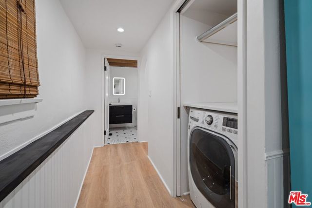2116 3rd Street, Santa Monica CA: https://media.crmls.org/mediaz/783f1f16-d113-489b-b43b-7aafc7c74ec2.jpg
