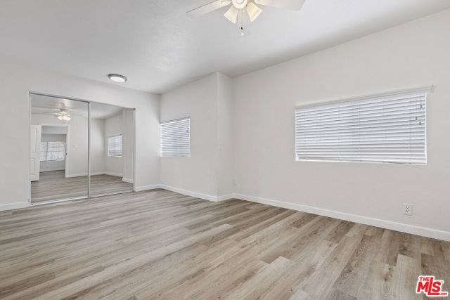 1060 Mcfarland Avenue, Wilmington CA: https://media.crmls.org/mediaz/783f7b0c-3f17-4665-a358-135a82dd68f6.jpg