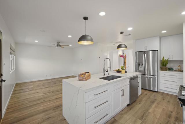 Detail Gallery Image 9 of 52 For 742 Snapdragon Street, Encinitas,  CA 92024 - 2 Beds | 1 Baths