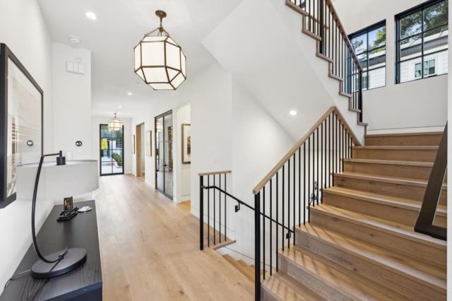 128 Elm Avenue, Burlingame CA: https://media.crmls.org/mediaz/78410799-9495-4549-a260-23fb9f534318.jpg