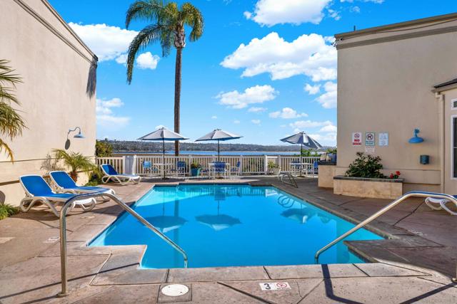 4015 Crown Point Dr, San Diego CA: https://media.crmls.org/mediaz/784188b9-3862-4d6b-a547-4d3791766a73.jpg