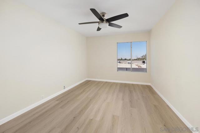 1855 Diamond St, San Diego CA: https://media.crmls.org/mediaz/784287e6-6530-45c5-8afc-d0b9656d4814.jpg