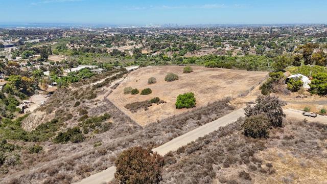 Detail Gallery Image 8 of 26 For Randy Ln, Bonita,  CA 91902 - – Beds | – Baths