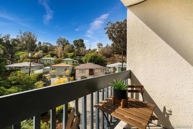 550 PENNSYLVANIA AVE, San Diego, California 92103, 2 Bedrooms Bedrooms, ,2 BathroomsBathrooms,Condominium,For Sale,PENNSYLVANIA AVE,250019059SD