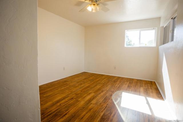 12643 Castle Court Dr, Lakeside CA: https://media.crmls.org/mediaz/7847c138-2486-4fef-a839-12c194e54ebe.jpg