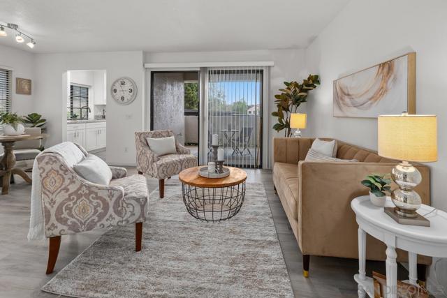 13259 Wimberly Square, San Diego CA: https://media.crmls.org/mediaz/7847c7ae-27cc-4e5f-aa2e-d7d9771cd1b4.jpg