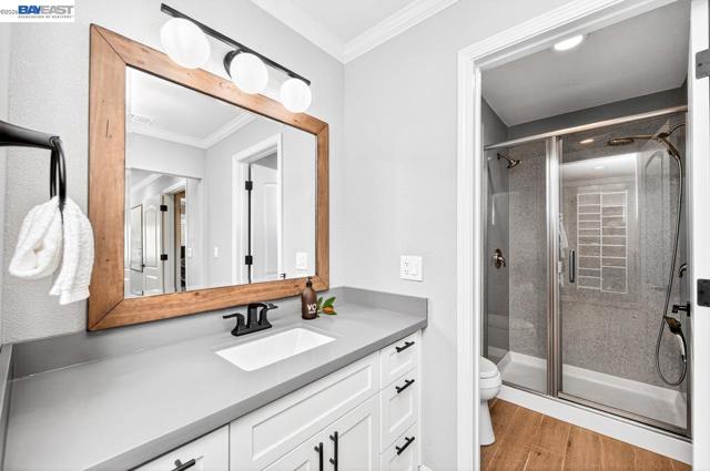 907 Hazel St, Livermore CA: https://media.crmls.org/mediaz/784808b3-91a4-4aed-b0ab-41ae332a480a.jpg