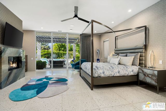 30 Mayfair Drive, Rancho Mirage CA: https://media.crmls.org/mediaz/78488788-03d9-4b3d-a9a3-2c919d755785.jpg