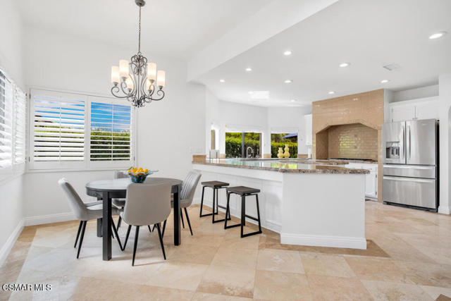 6057 Rainbow Hill Road, Agoura Hills CA: https://media.crmls.org/mediaz/78488977-957b-4dff-b658-7fd70bb19942.jpg