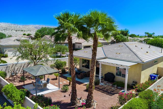 39007 Camino Orquesta, Indio CA: https://media.crmls.org/mediaz/78489a26-192c-4fae-96c1-2320c75ab61b.jpg