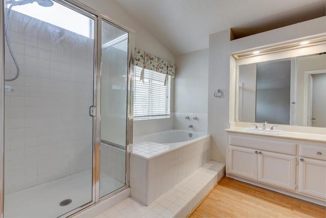 559 Topley Court, Vallejo CA: https://media.crmls.org/mediaz/7849301a-818e-4716-a647-2587e97c505d.jpg