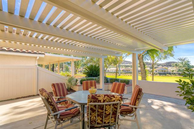 Detail Gallery Image 3 of 47 For 6004 Lake Buena Vista Way, Banning,  CA 92220 - 2 Beds | 3 Baths