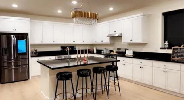 2264 Mozart Avenue, Lathrop CA: https://media.crmls.org/mediaz/784a02fb-0362-43a5-b45c-4e18ed5daf80.jpg