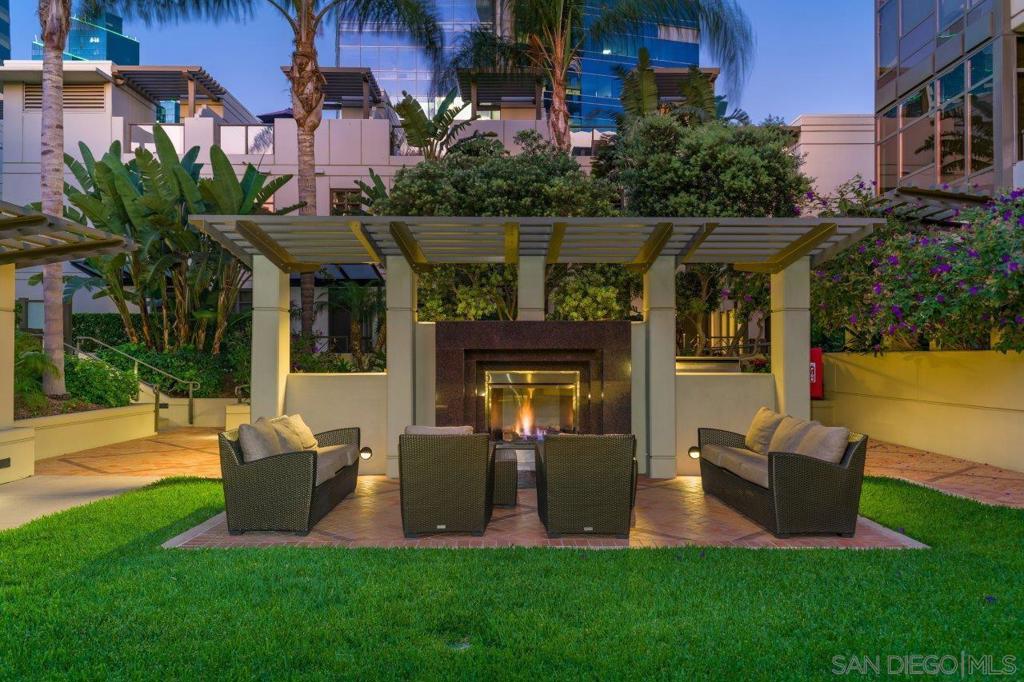 MLS #250040871SD image #29