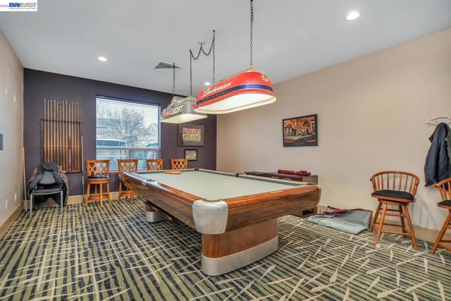 1778 Rubidoux Ter, Brentwood (CC) CA: https://media.crmls.org/mediaz/784b773e-b20a-4da6-a7cf-25a28c02249a.jpg