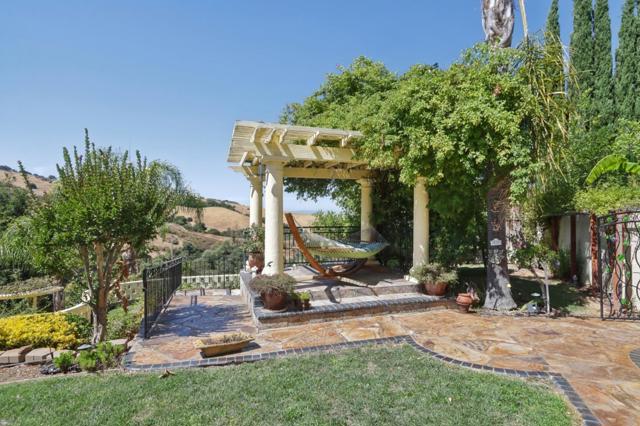 2180 Bellington Court, San Jose CA: https://media.crmls.org/mediaz/784bca65-dd0f-489b-a6da-d1ad564453d1.jpg
