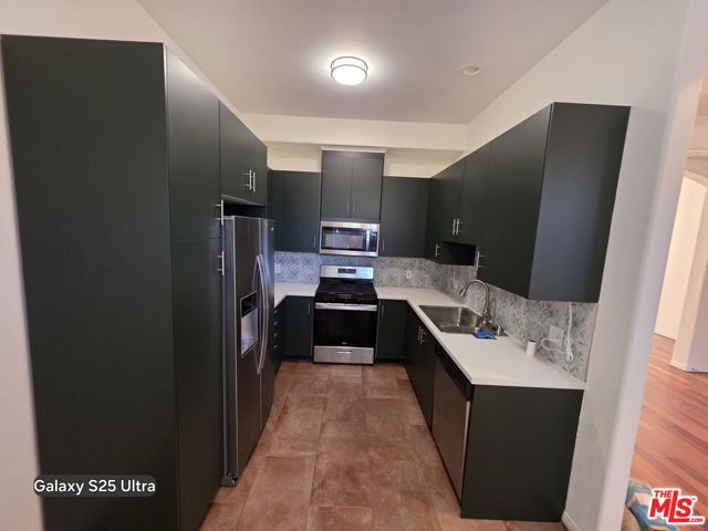 3 Bed Home for Sale in Los Angeles, California