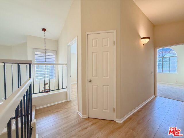 22208 Frontier Place, Chatsworth CA: https://media.crmls.org/mediaz/784daa38-3419-45fc-9e54-8ceb59456de7.jpg