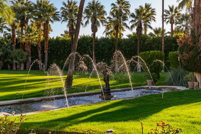457 W Hermosa Place, Palm Springs, CA 92262