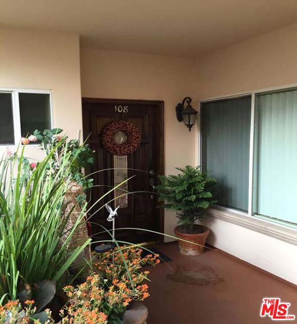 422 South Lake Street photo 4