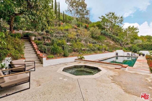 Drew Fenton | 1060 Chantilly Road Los Angeles CA | MLS: 7551623