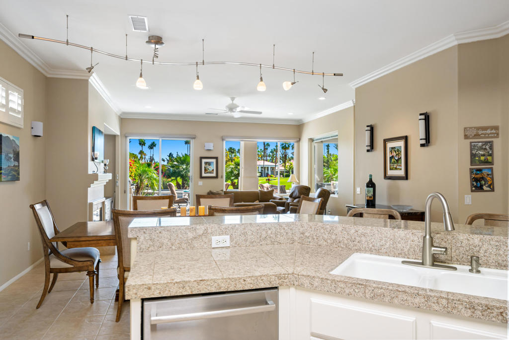 MLS #219135519DA image #35