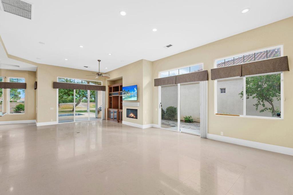 MLS #219138184DA image #5