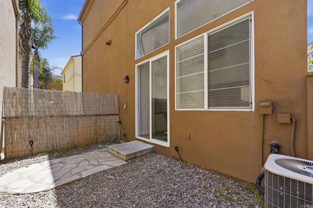 2725 Villas Way - photo 10