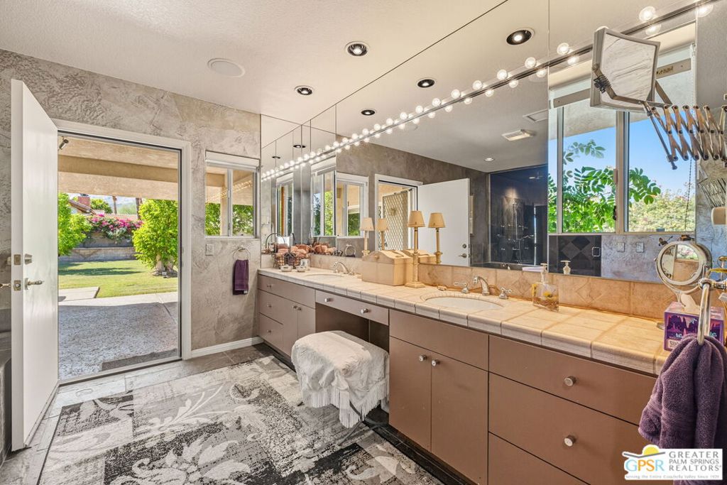 MLS #25601565PS image #38