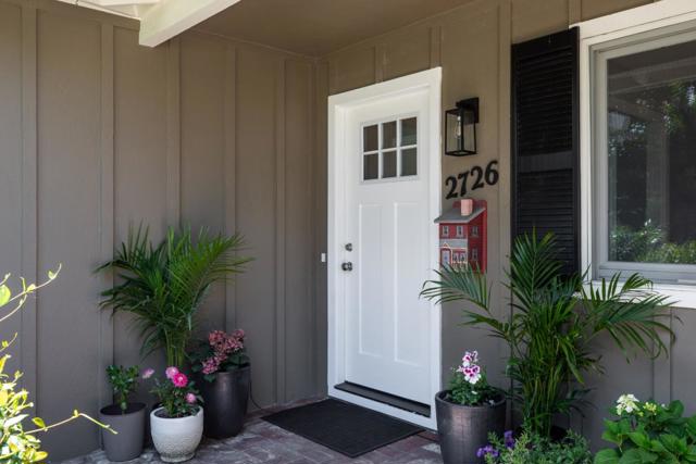 2726 Saint Giles Lane, Mountain View CA: https://media.crmls.org/mediaz/78545150-e4b2-4d7a-a1a9-6b29e8bfa5c5.jpg