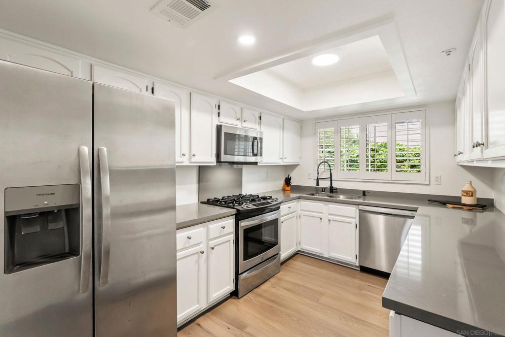 243 S Sierra Ave - photo 7