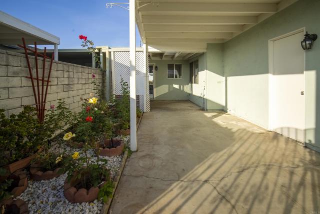 Detail Gallery Image 12 of 31 For 3592 Boussock Ln, Oceanside,  CA 92057 - 2 Beds | 1 Baths