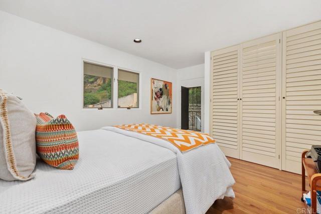 1859 Zapo Street, Del Mar CA: https://media.crmls.org/mediaz/7856ca57-275a-4ad9-aa56-a06a0bb21cae.jpg