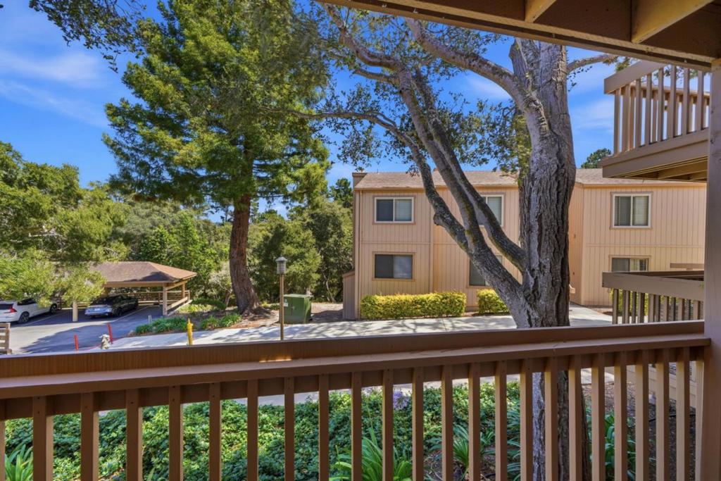 https://media.crmls.org/mediaz/7856ebe9-261f-48e7-af71-d0f73c2cb718.jpg?preset=X-Large