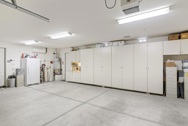 900 Dogwood Circle E, Palm Springs, CA 92264