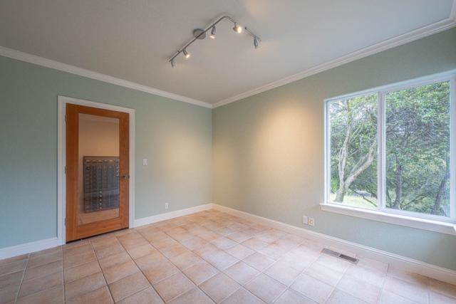 60 Brown Road, San Juan Bautista CA: https://media.crmls.org/mediaz/78575f15-1dae-4709-9959-86da2950f037.jpg