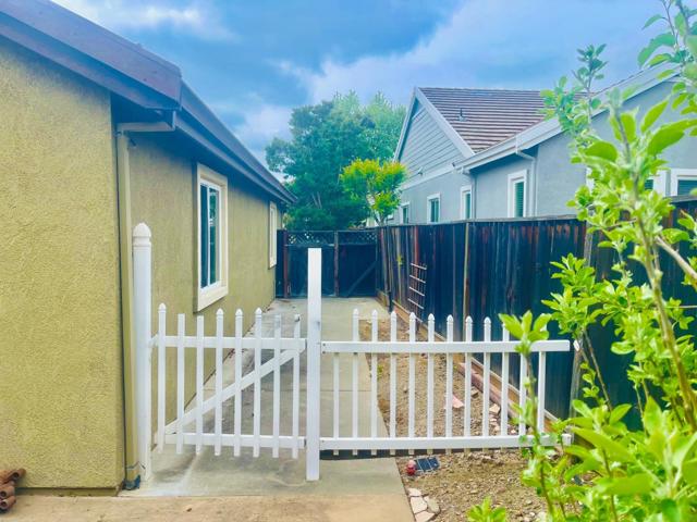 2958 Bresso Drive, Livermore CA: https://media.crmls.org/mediaz/78579eb6-0b92-4dff-a9a7-fa84a176cba9.jpg