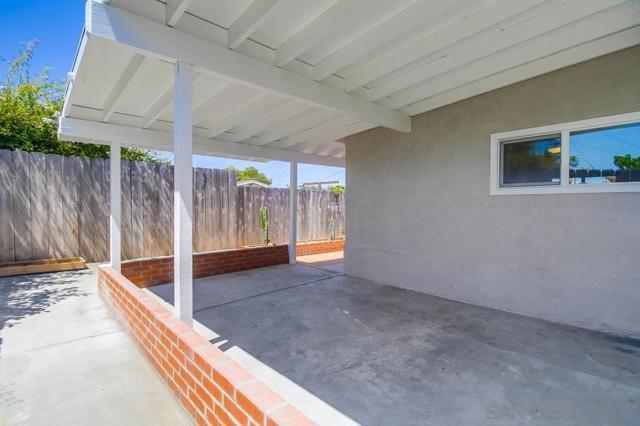 3484 Armstrong St, San Diego CA: https://media.crmls.org/mediaz/7857a859-42ee-4ff1-a0d9-ededd9527942.jpg