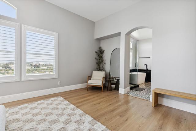 1568 Sapphire Dr, Carlsbad CA: https://media.crmls.org/mediaz/7858a638-5263-438e-9fc6-5e8e0c9730d5.jpg