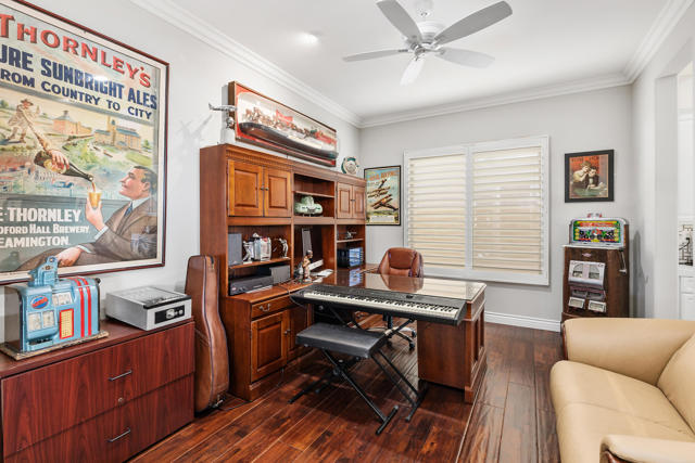 5E14E206-6804-441A-8DCA-5BB72C434362