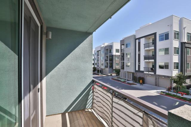 580 Yale Way, San Jose CA: https://media.crmls.org/mediaz/7859248c-6a66-4691-80b7-7ae78f9855dc.jpg