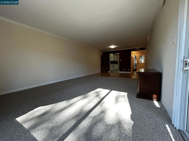 2055 Cactus Ct, Walnut Creek CA: https://media.crmls.org/mediaz/785957c2-d9bf-43a3-951f-3a0edca67488.jpg