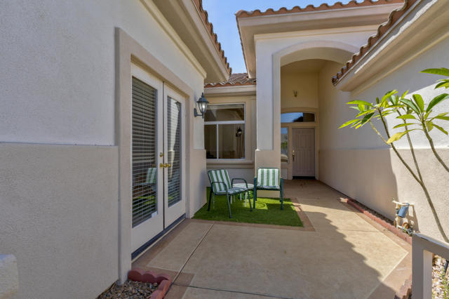 37549 Turnberry Isle Drive, Palm Desert CA: https://media.crmls.org/mediaz/785af66e-5e2b-4568-9a7a-7416b7c3db26.jpg