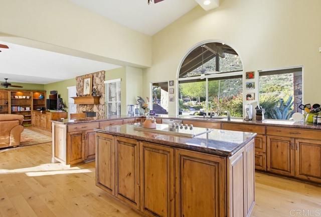 Detail Gallery Image 32 of 75 For 3930 via Palo Verde Lago, Alpine,  CA 91901 - 3 Beds | 2/1 Baths