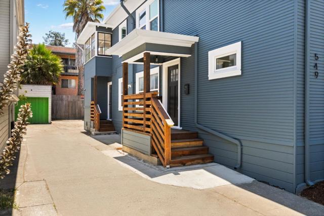 551 53rd Street, Oakland CA: https://media.crmls.org/mediaz/785e3077-949a-4861-87b5-b5ecef922cd0.jpg