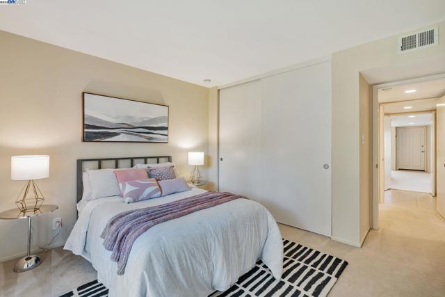 675 Sharon Park Dr, Menlo Park CA: https://media.crmls.org/mediaz/785eac05-f111-49df-9956-9859b6b0454b.jpg
