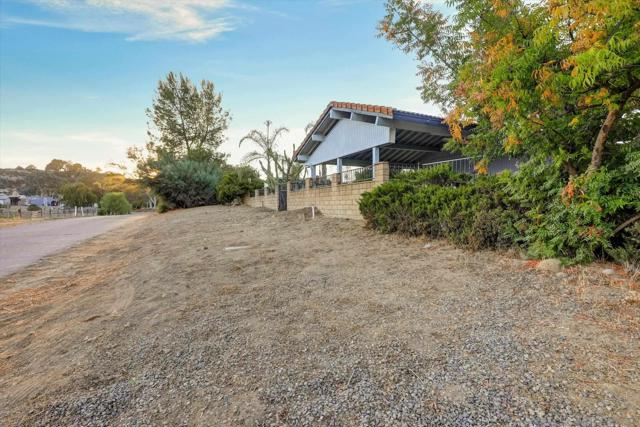 157 Los Banditos, Ramona, California 92065, 3 Bedrooms Bedrooms, ,2 BathroomsBathrooms,Single Family Residence,For Sale,Los Banditos,240023123SD