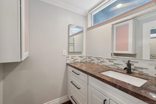 8007 Wetherly St, La Mesa CA: https://media.crmls.org/mediaz/786023fa-7a53-4cce-b76a-3ceba9bbea1e.jpg